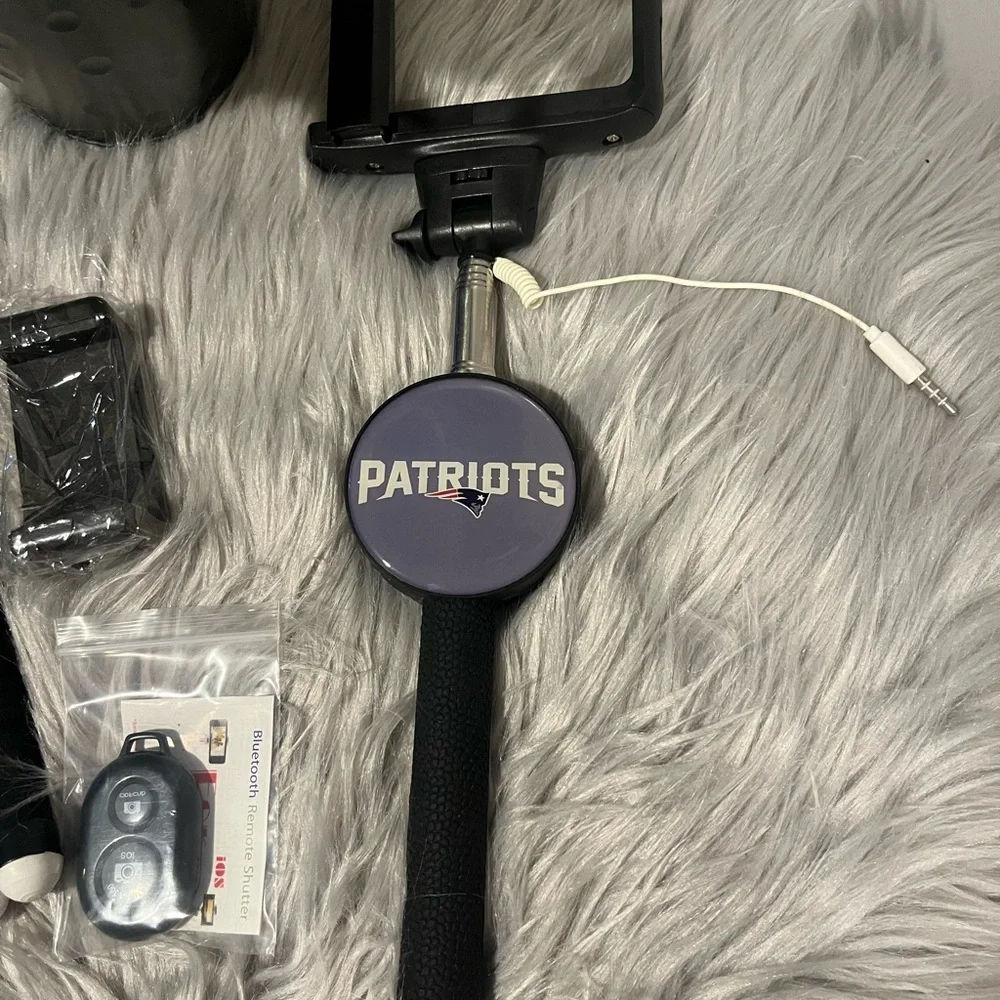 Bundle of Selfie Stick & tripod holder